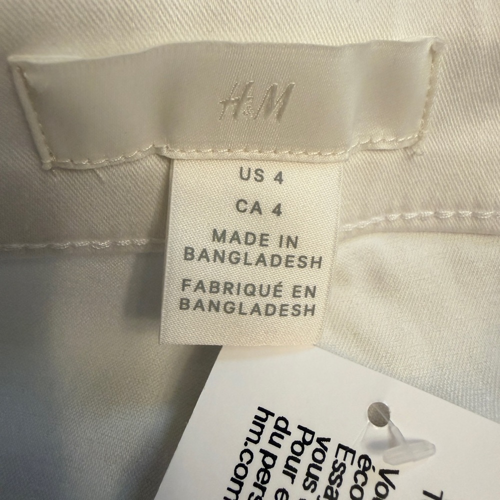 NWT H&M Women’s Size 4 Super Stretch White Pants Split Cuff Side Zip - Picture 3 of 11